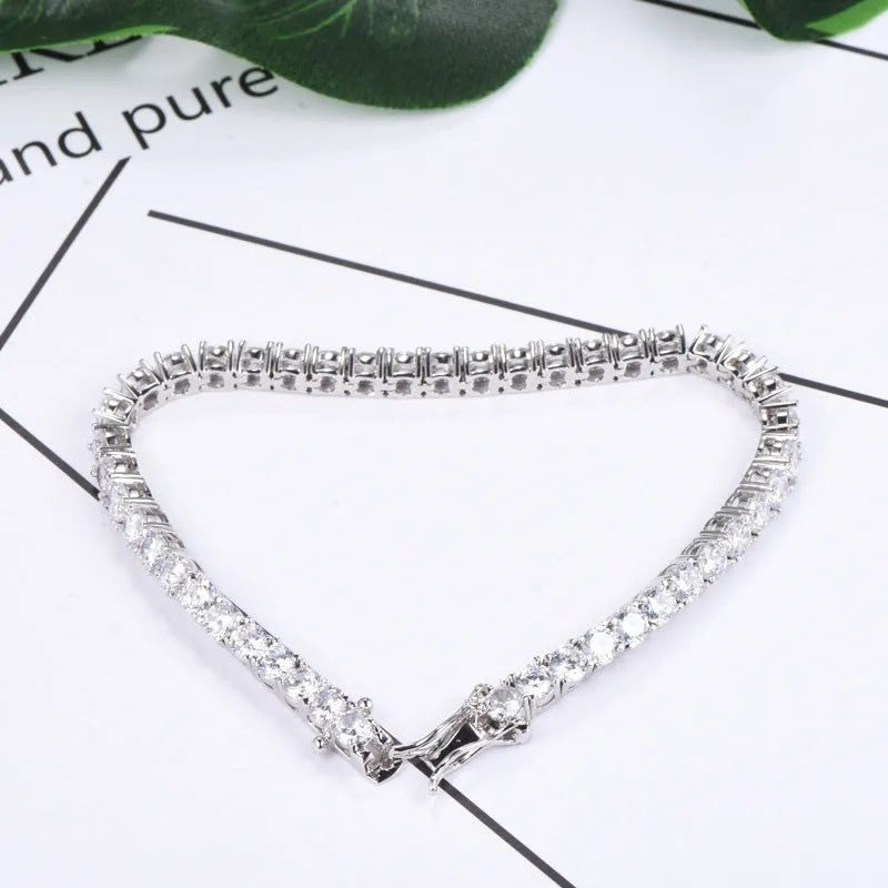 Romantic Simple White Round Cut Tennis Bracelet for Women In Sterling Silver