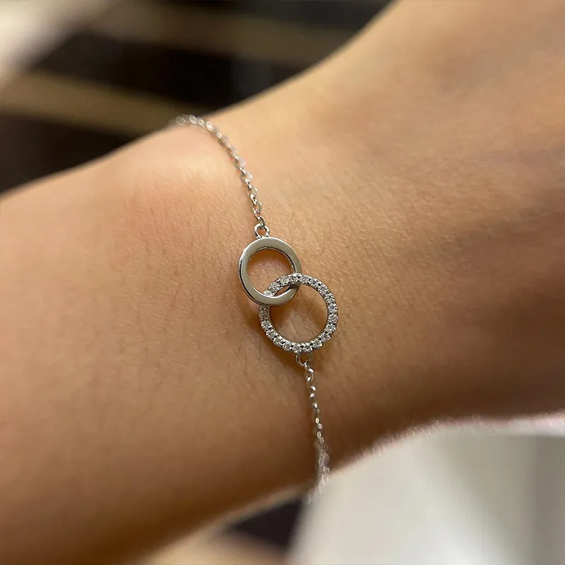 Moissanite Round Cut Bracelet In Sterling Silver