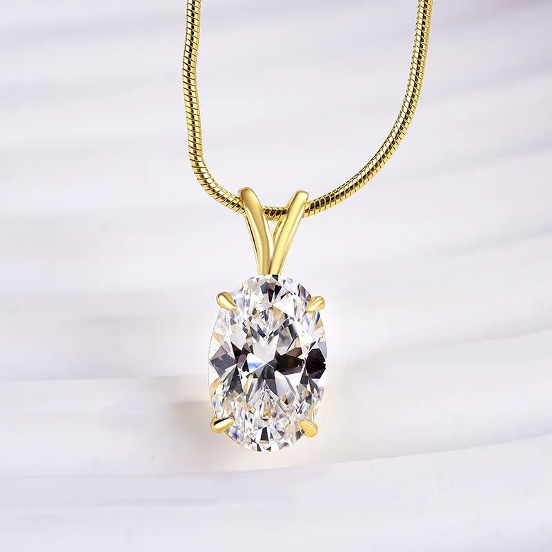 3.0 Ct Exquisite Oval Cut Pendant Necklace