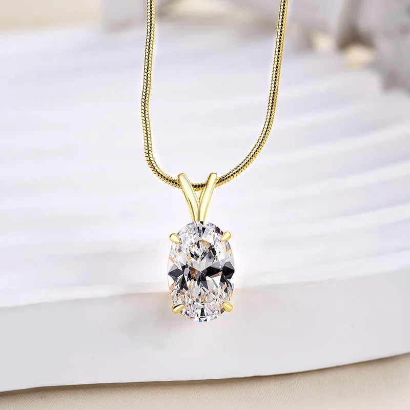 3.0 Ct Exquisite Oval Cut Pendant Necklace
