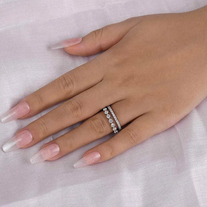 Exquisite Women's Stackable Wedding Band Set In Sterling Silver